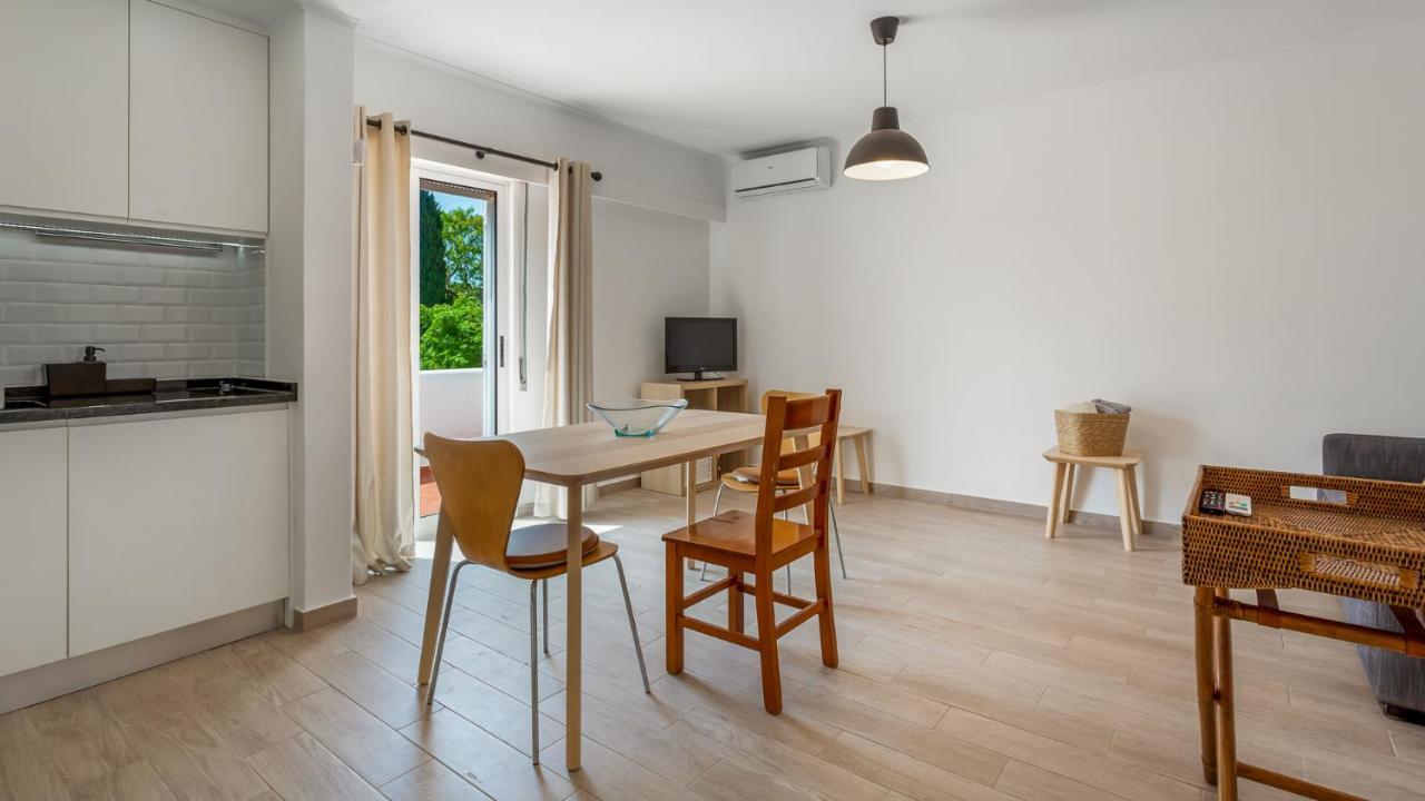 2 Bdr Vilamoura Escape W Balcony By Lovelystay 奎特里拉 外观 照片